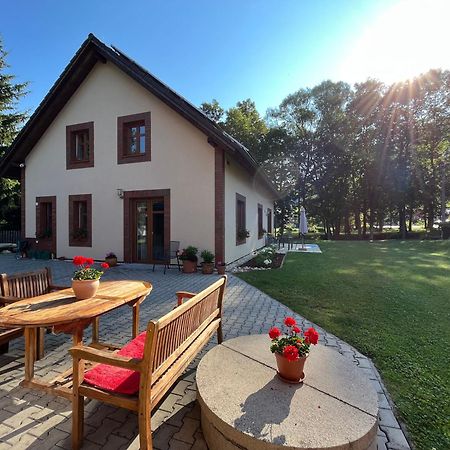 Apartman Pisarovka Lesna  Extérieur photo